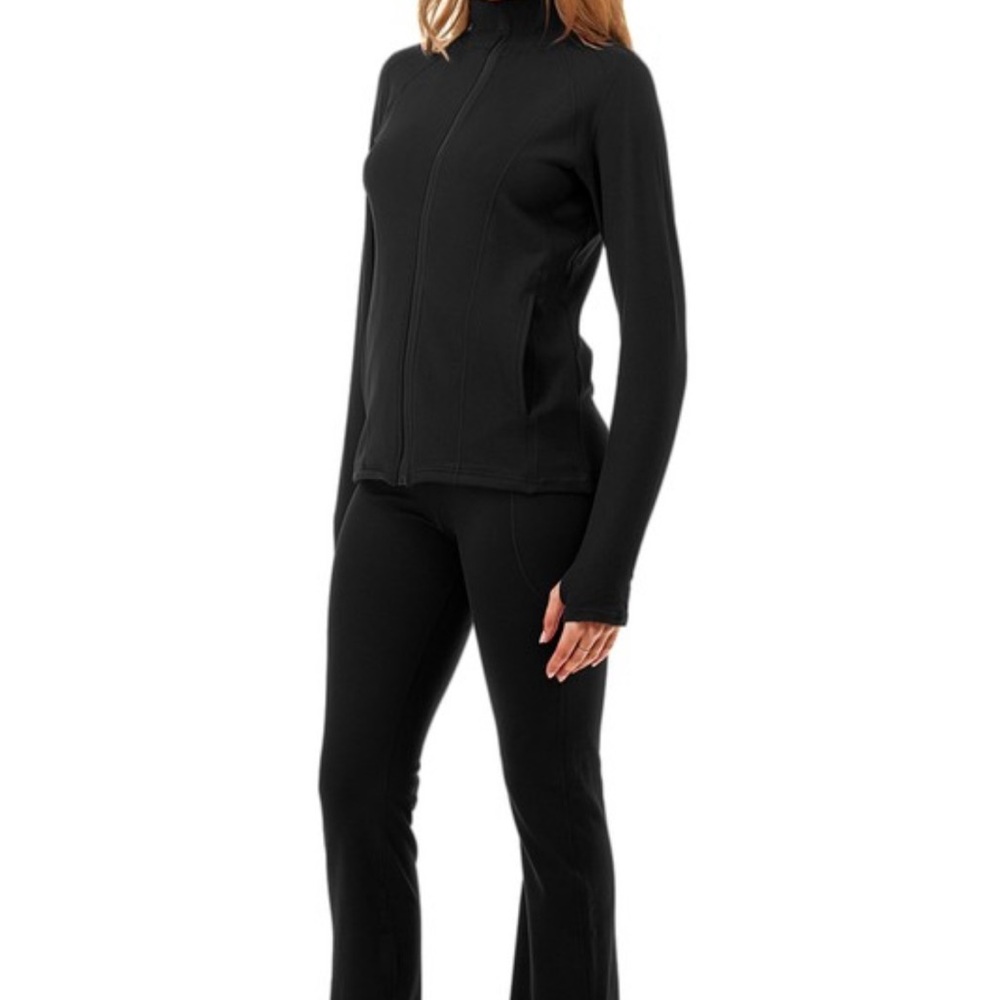 Warm Set in Black